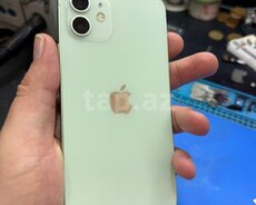 Apple iPhone 12 korpusu