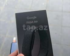Google Fitbit və kəmər