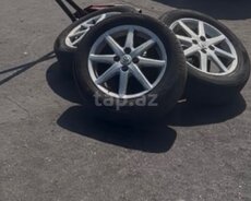 Toyota Aqua diskləri 185 60 R15