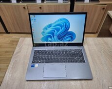 Acer Aspire I7 1355U 16GB Ram 512GB SSD