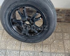 Toyota 30 təkərləri