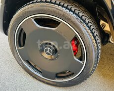 Mercedes təkərləri 305 35 R23