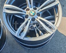 BMW F10, M5 diskləri R19