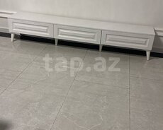 Televizor altlığı