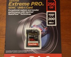 SanDisk 256GB Extreme PRO microSDXC