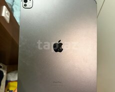 Apple iPad Pro 13 inch M4