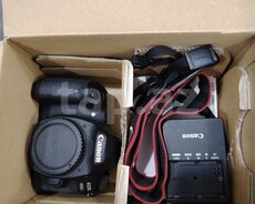 Fotoaparat Canon 80D