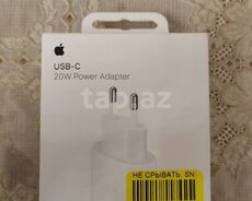 USB-C Power adapter 20W