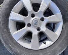 Nissan Tiida təkərləri