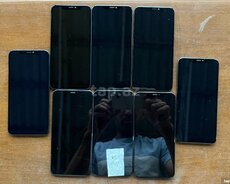 Apple iPhone ekranları