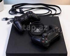 Sony PlayStation 4 Pro 1TB