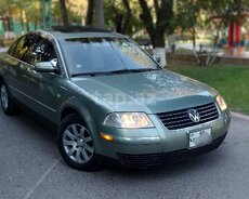 Volkswagen Passat, 2003 il
