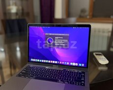 Apple MacBook Pro