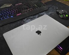 Apple MacBook Pro 16 A2141