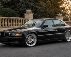 BMW E38, F10 təkərləri 305 30 R20, 265 35 R20