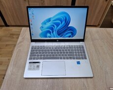 HP 250 G10 i5 1335U 16gb Ram 512gb SSD