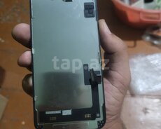Apple iPhone 15 Blue 512GB 6GB ekranı