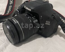 Fotoaparat Canon Eos 600D