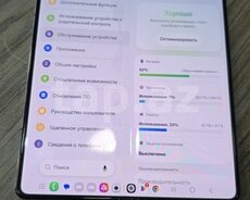 Samsung Galaxy Z Fold ekranı