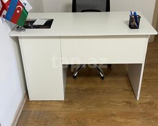 Ofis masası