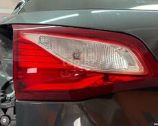 Chevrolet Equinox Premier stop işığı