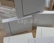 Apple MacBook Air 13.6-inch M5 16GB 1TB