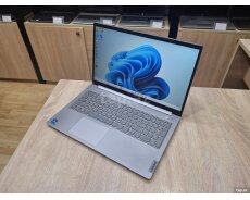 Lenovo Thinkbook 15 G2  I7 1165G7 16gb Ram 512 gb