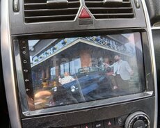 Android avtomobil monitoru