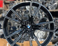 BMW C5 ücün M paket diskləri R22