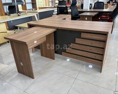 Ofis masası