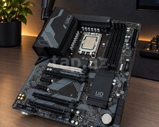 Gigabyte Z790 -  i9-13900K