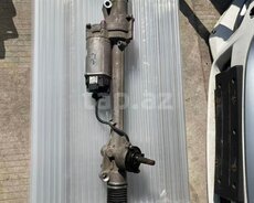 Maserati sükan dartısı