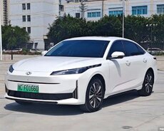 Changan A05 qapısı