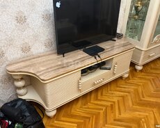 Televizor altlığı
