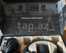 Focusrite Scarlett 4i4 Solo studio 4th gen