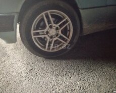 Mercedes təkərləri