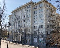 3-otaqlı mənzil, İçəri şəhər m., 100 m