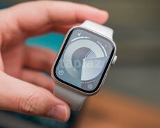 Apple Watch Series 9 Aluminum Starlight 45mm
