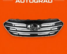 Hyundai Santa Fe 2017 radiator barmaqlığı