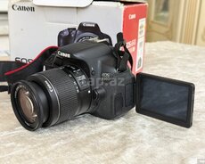 Canon 650D fotoaparatı