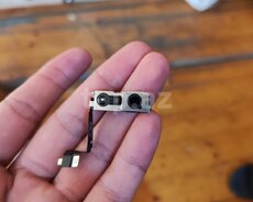 Apple iPhone 17 Max ön kamerası