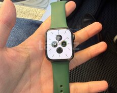 Apple Watch Series 7 Aluminum Green 45mm