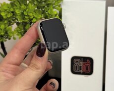 Apple Watch SE 2 Starlight 40mm