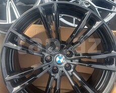 BMW original diskləri R20