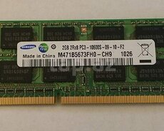RAM Samsung 2GB DDR3 RAM PC3-10600S