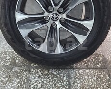 Tayota Highlander təkərləri R18