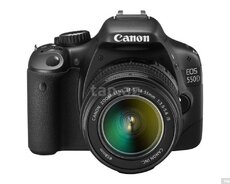 Fotoaparat Canon EOS 550D