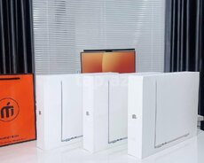 Apple Macbook M5 Air 15  1TB