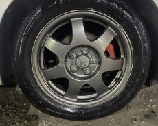 Toyota Prius jbl diskləri
