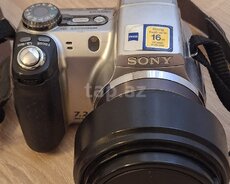 Fotoaparat Sony Cyber-shot DSC-H5